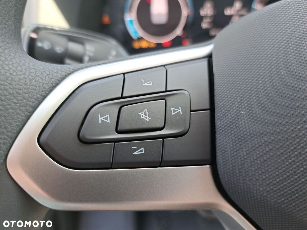 Volkswagen Crafter 35 furgon 140KM 3640 - 27