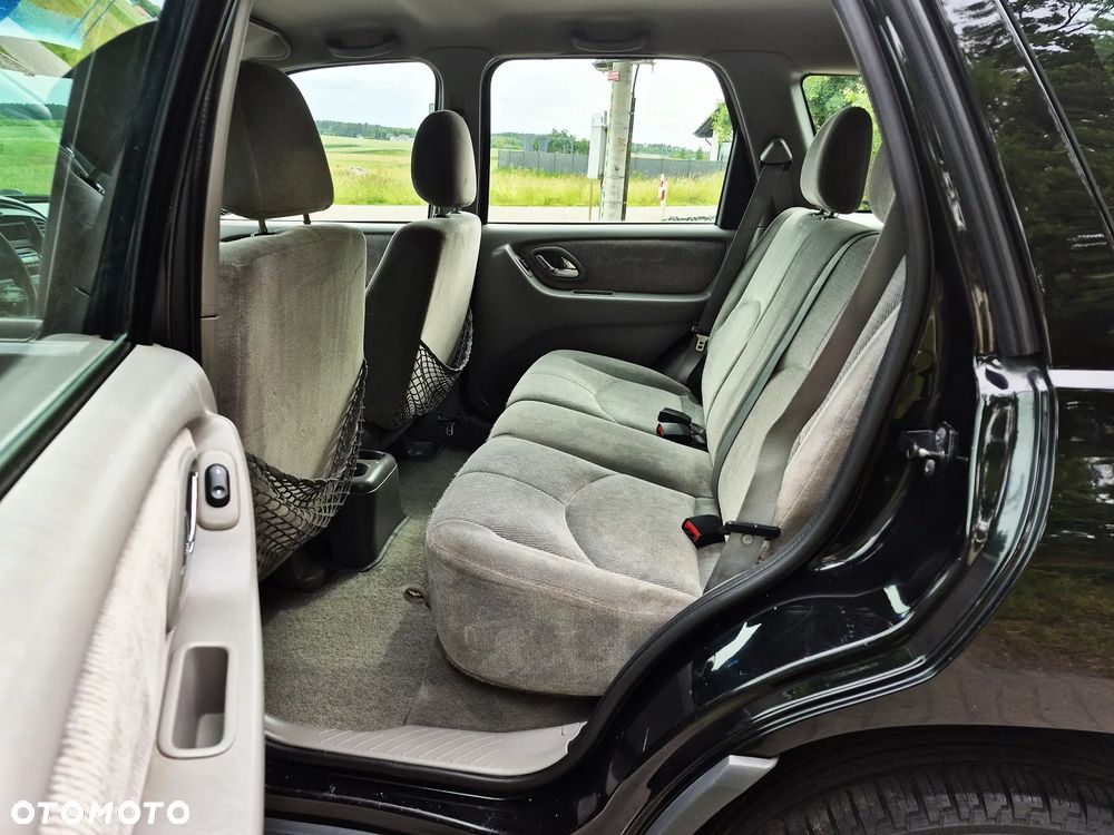 Mazda Tribute 2.0 Comfort - 16