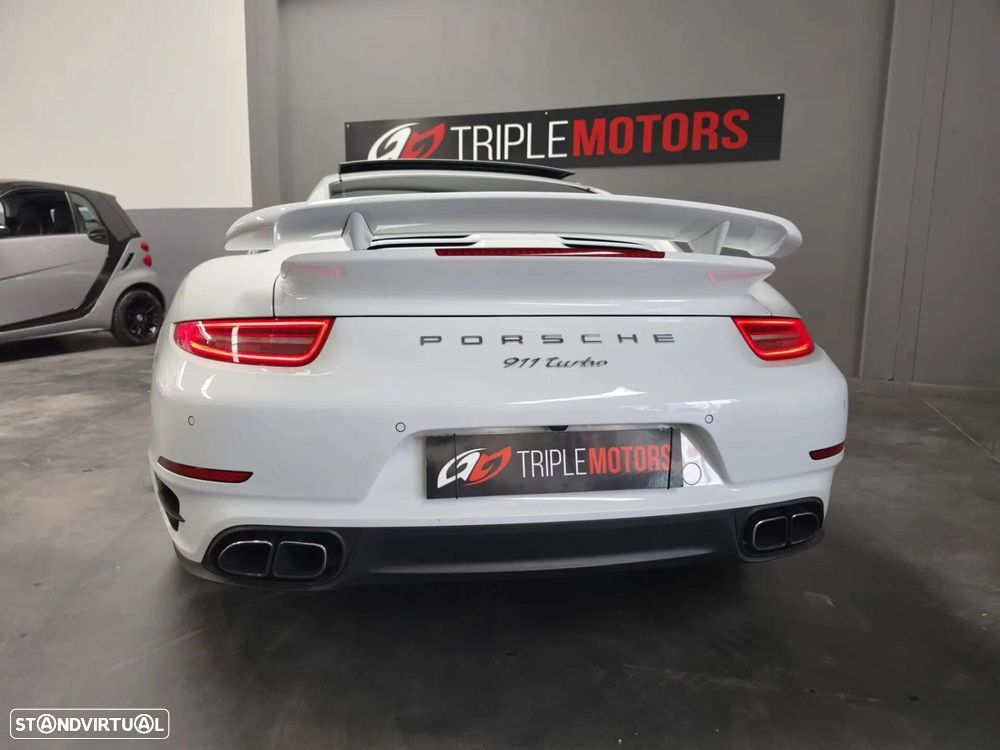 Porsche 911 (991) Turbo PDK - 10