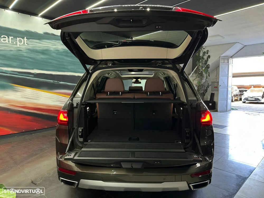 BMW X7 40 d xDrive - 13