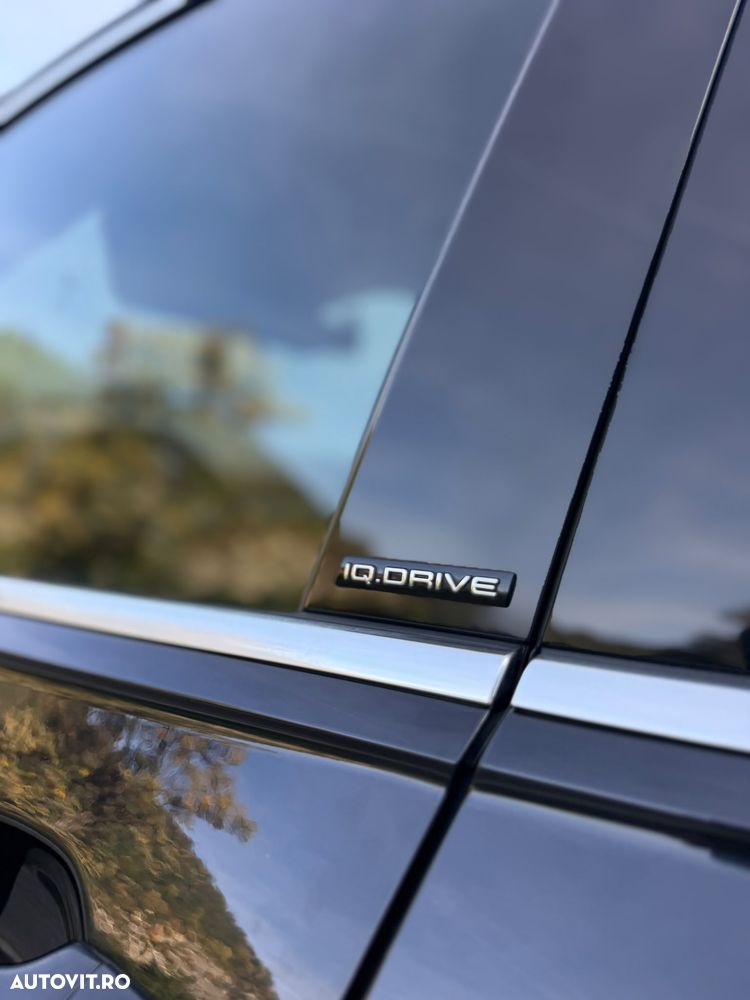 Volkswagen Tiguan 2.0 TDI SCR 4MOTION DSG IQ.DRIVE - 34