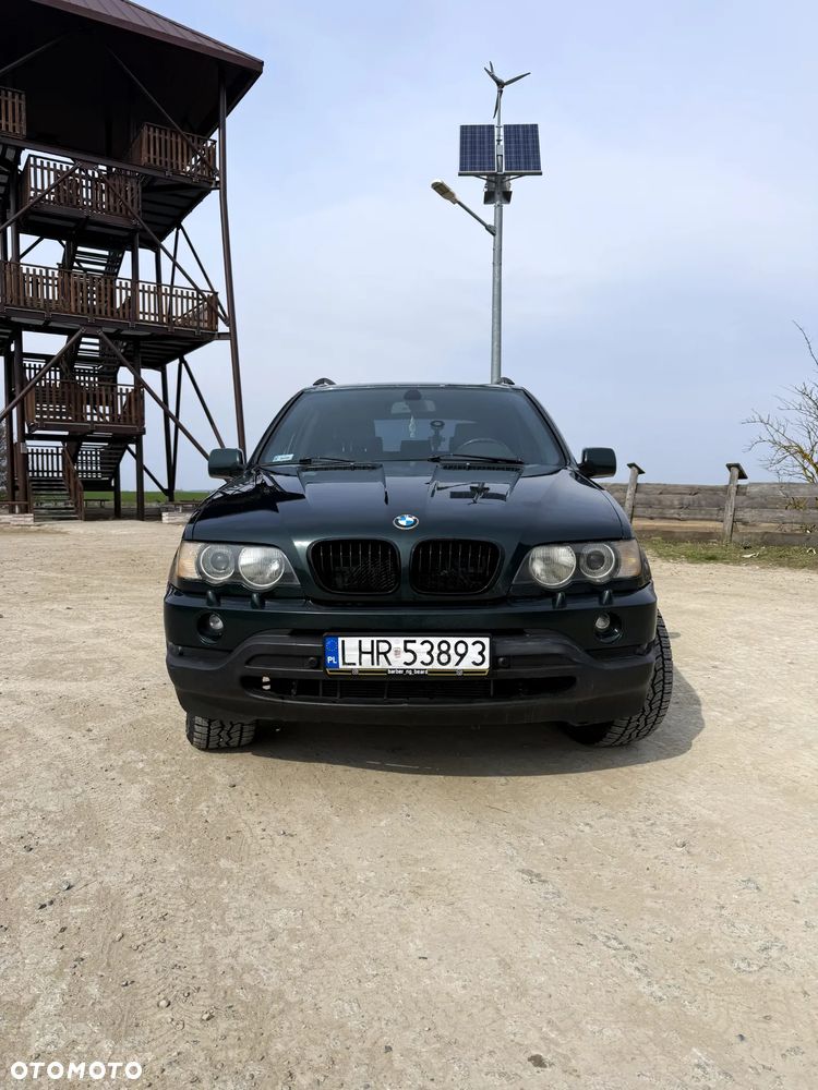 BMW X5 4.4i - 4