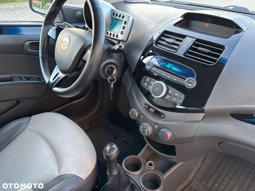 Chevrolet Spark 1.0 LS A/C - 9