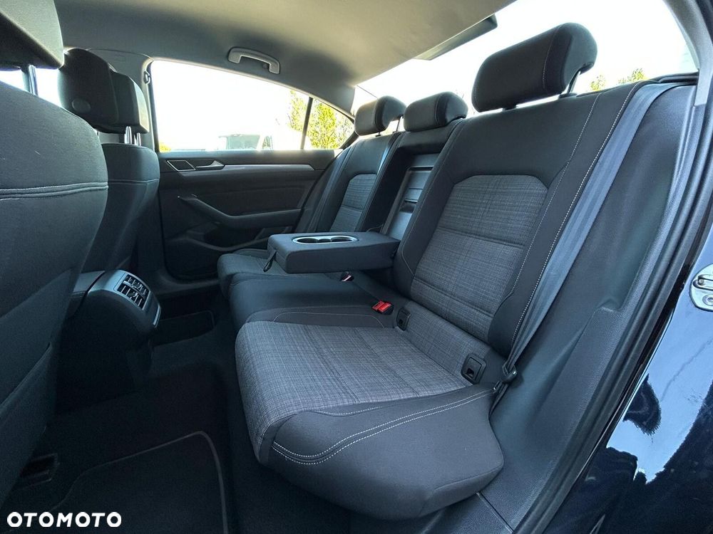 Volkswagen Passat 1.5 TSI EVO Business DSG - 19