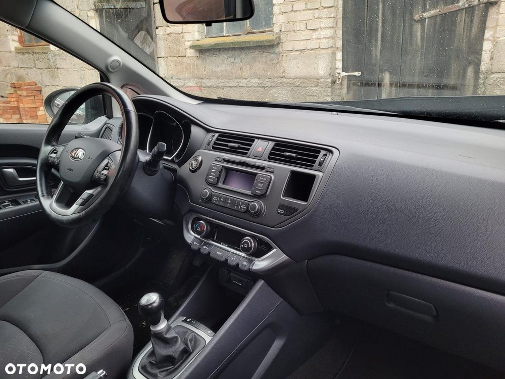 Kia Rio 1.4 XL - 12