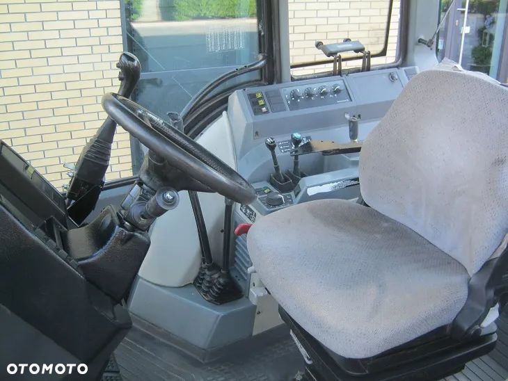 Valtra 8050 - 9