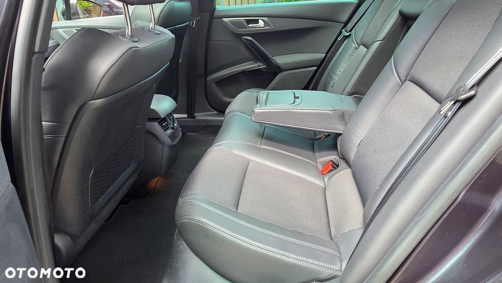 Peugeot 508 HDi FAP 140 Allure - 30