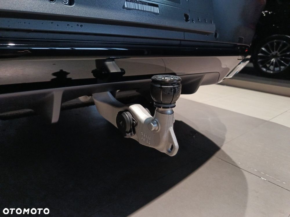 Mercedes-Benz GLE - 38