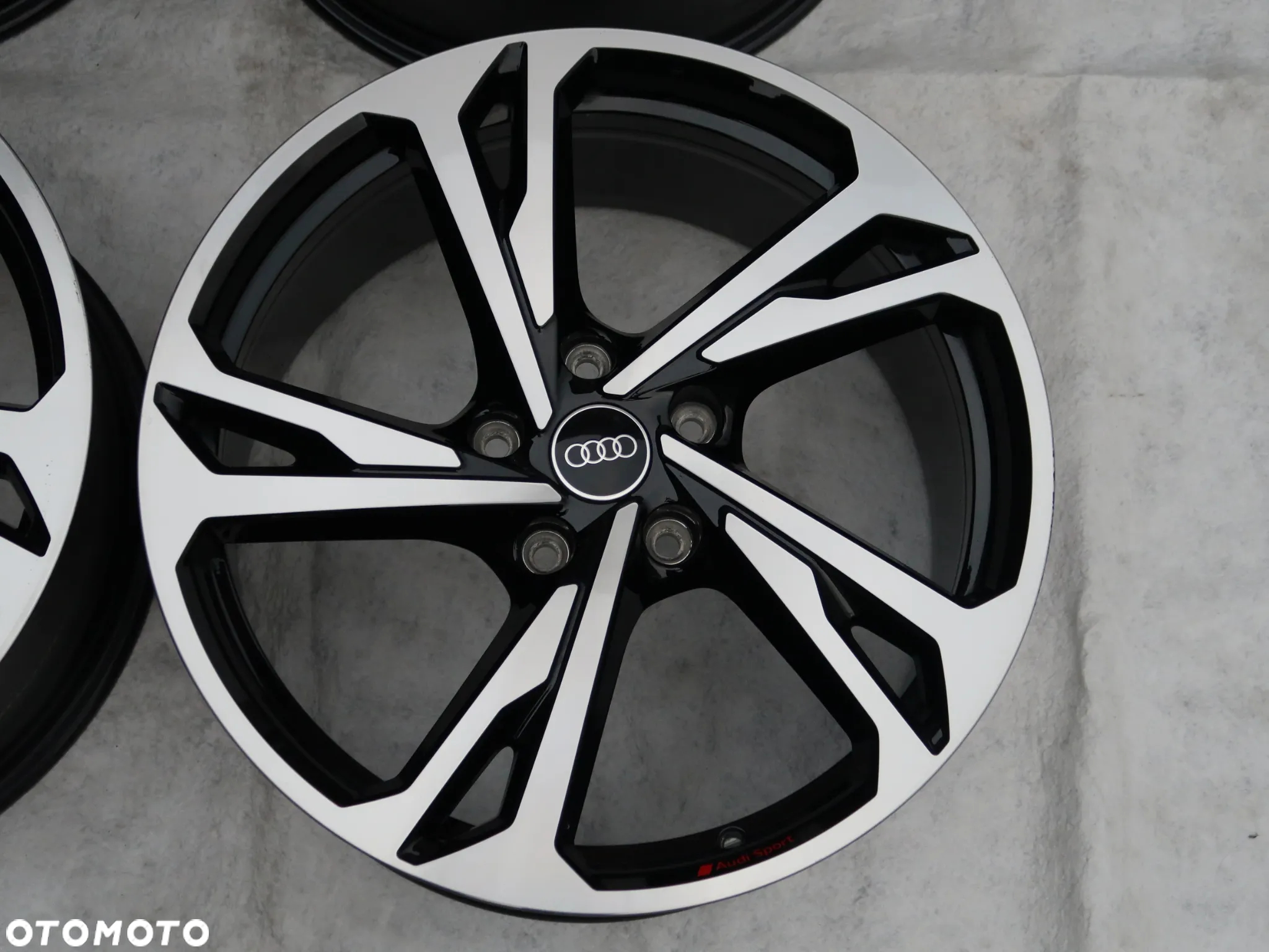 Felgi Audi E-tron RS GT  20'' Audi sport - 5