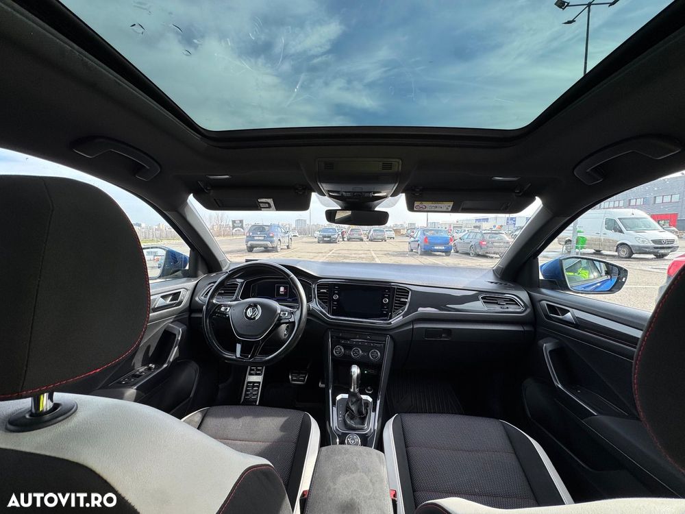 Volkswagen T-Roc - 30