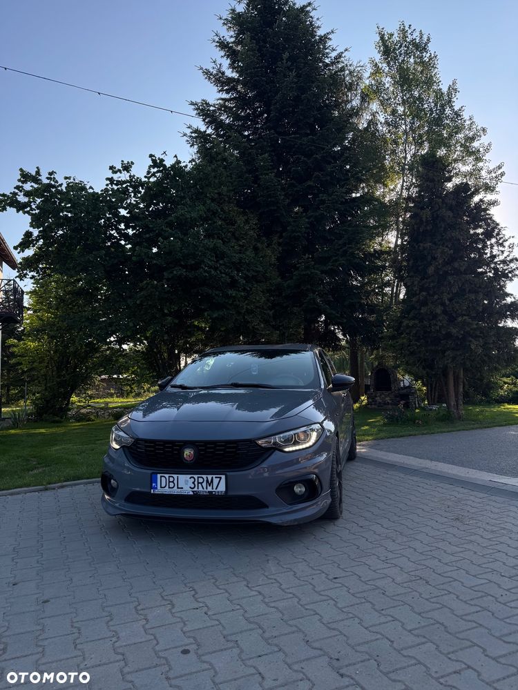 Fiat Tipo 1.4 T-Jet Sport - 1