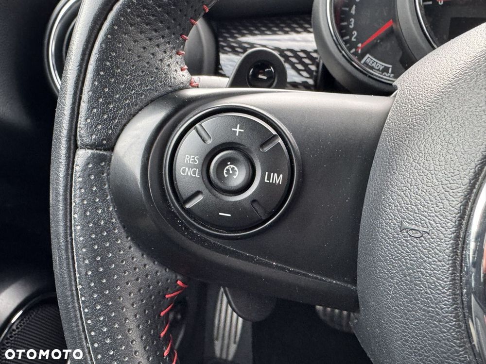 MINI John Cooper Works - 31