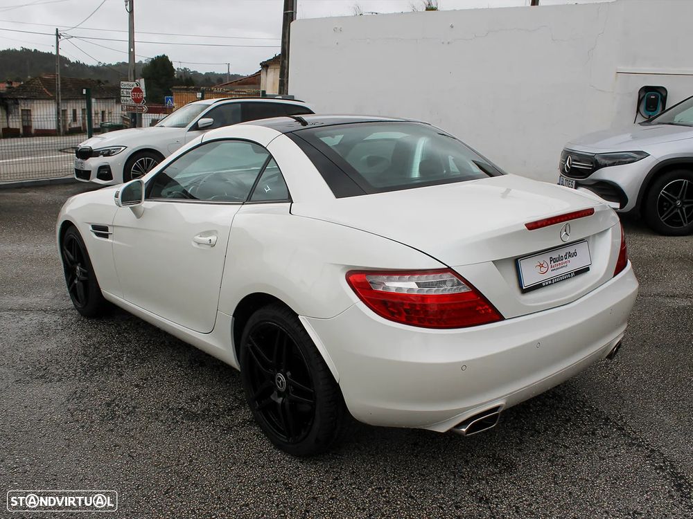Mercedes-Benz SLK 200 (BlueEFFICIENCY) - 16