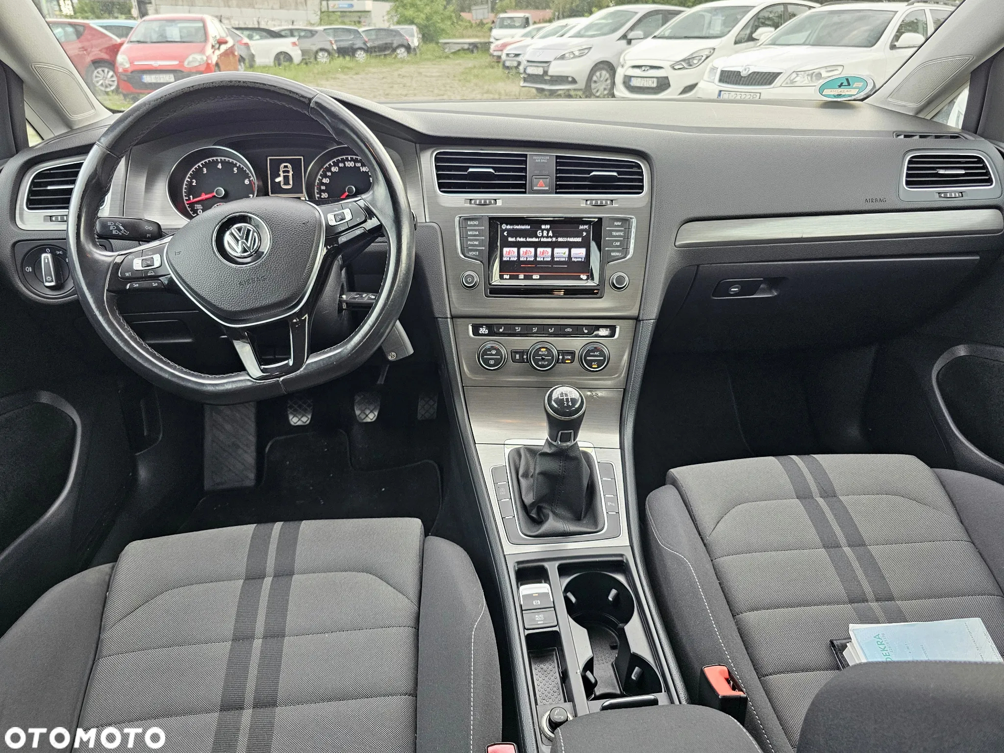 Volkswagen Golf VII 1.2 TSI BMT Trendline - 12