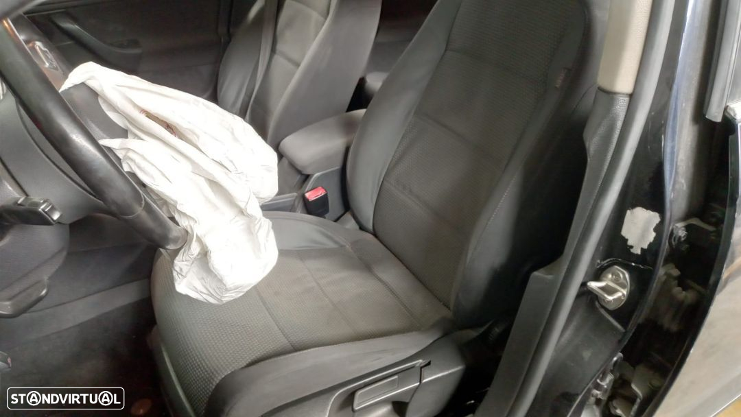 Eixo traseiro VW Golf VI Variant 1.6 tdi 105cv CAY CAYC de 2010 - 6