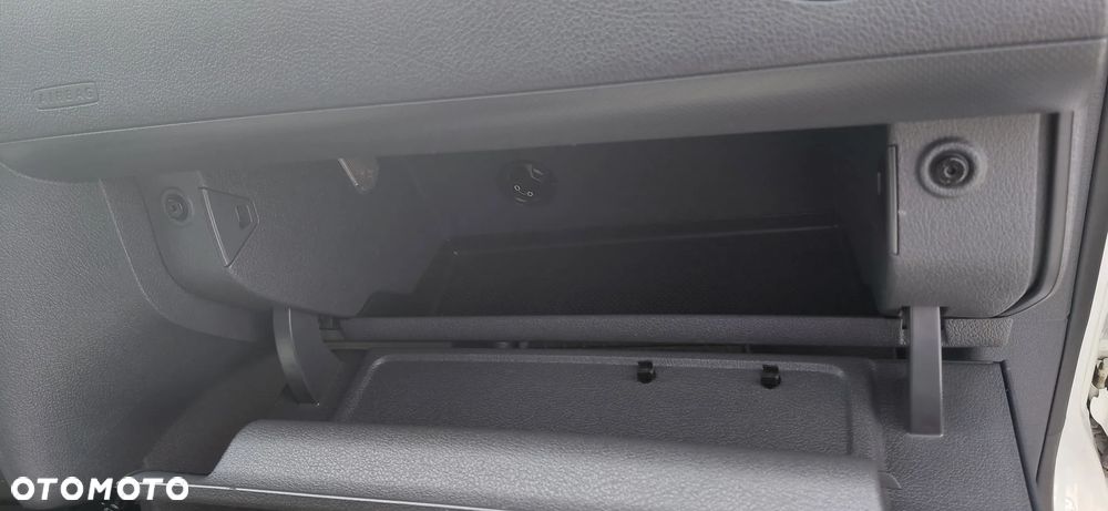 Volkswagen Caddy - 24
