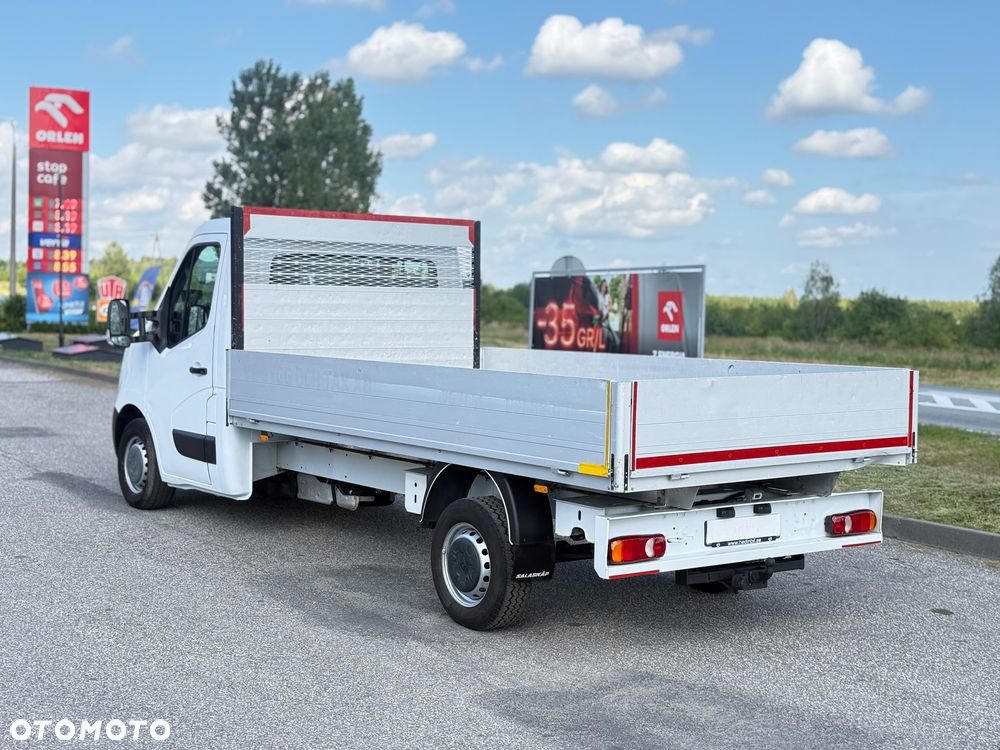 Nissan Nv400 - 11