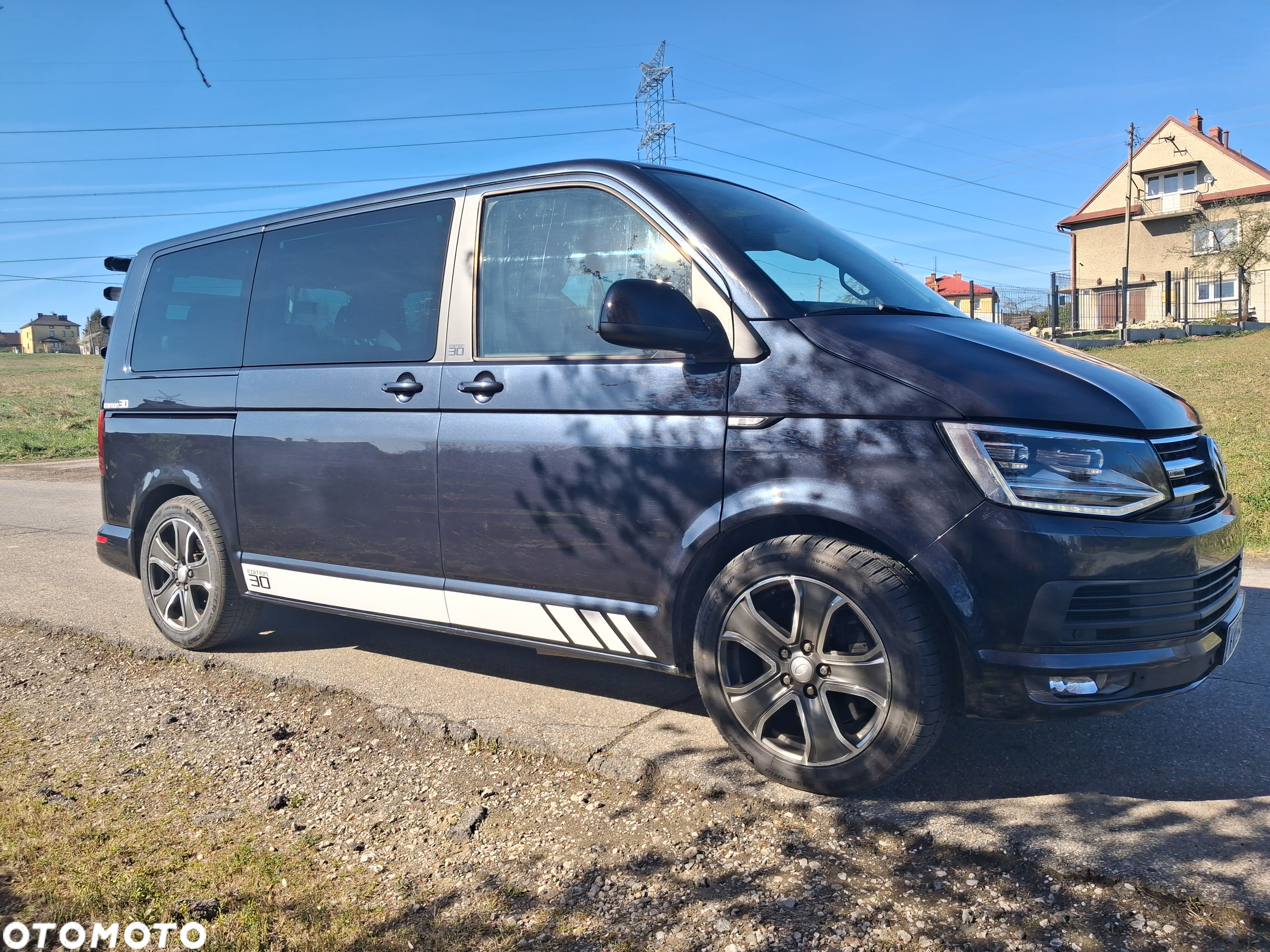 Volkswagen Multivan 2.0 BiTDI L1 Business 4Motion - 4