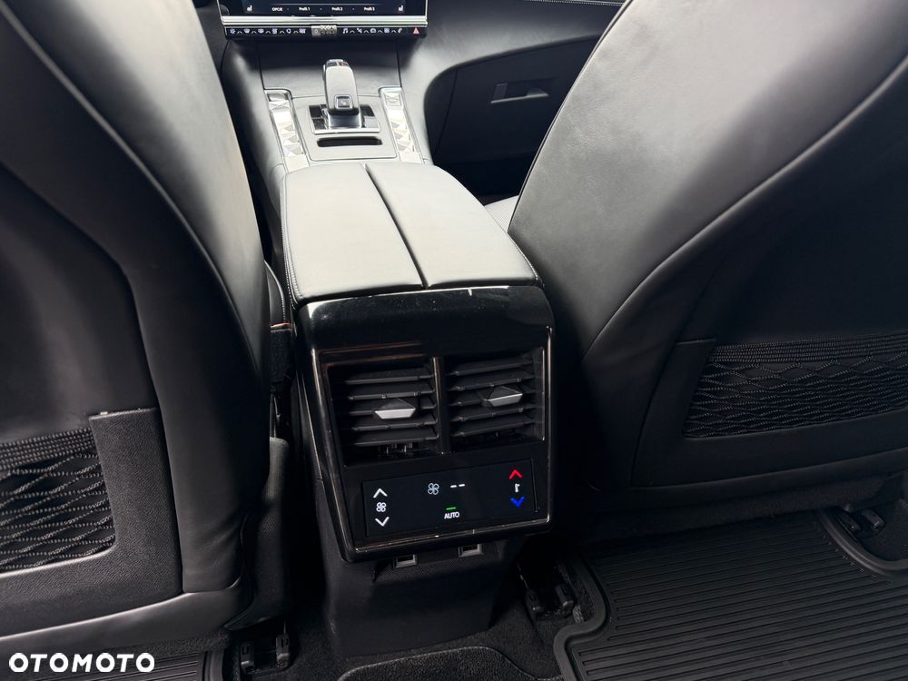 DS Automobiles DS 7 Crossback 1.6 PureTech GPF Performance Line + - 19