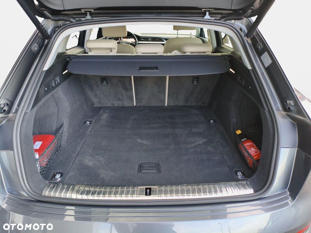 Audi e-tron 50 Quattro S Line - 25