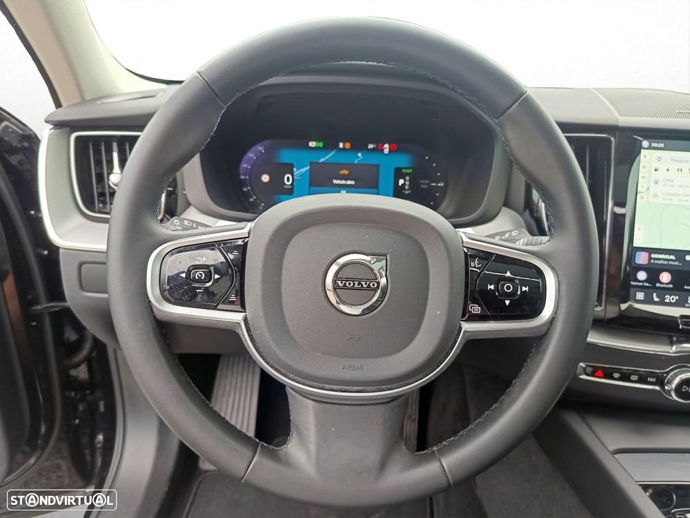 Volvo XC 60 2.0 T6 PHEV Plus Dark AWD - 12