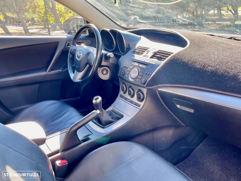 Mazda 3 MZ-CD 1.6 Sport - 13