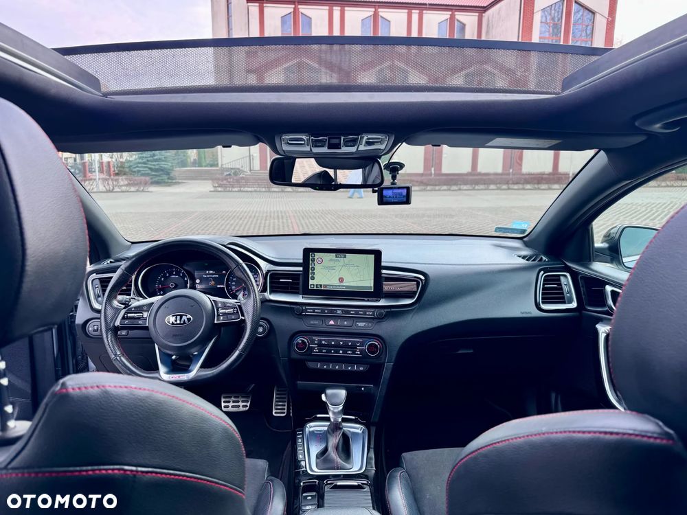 Kia ProCeed - 9