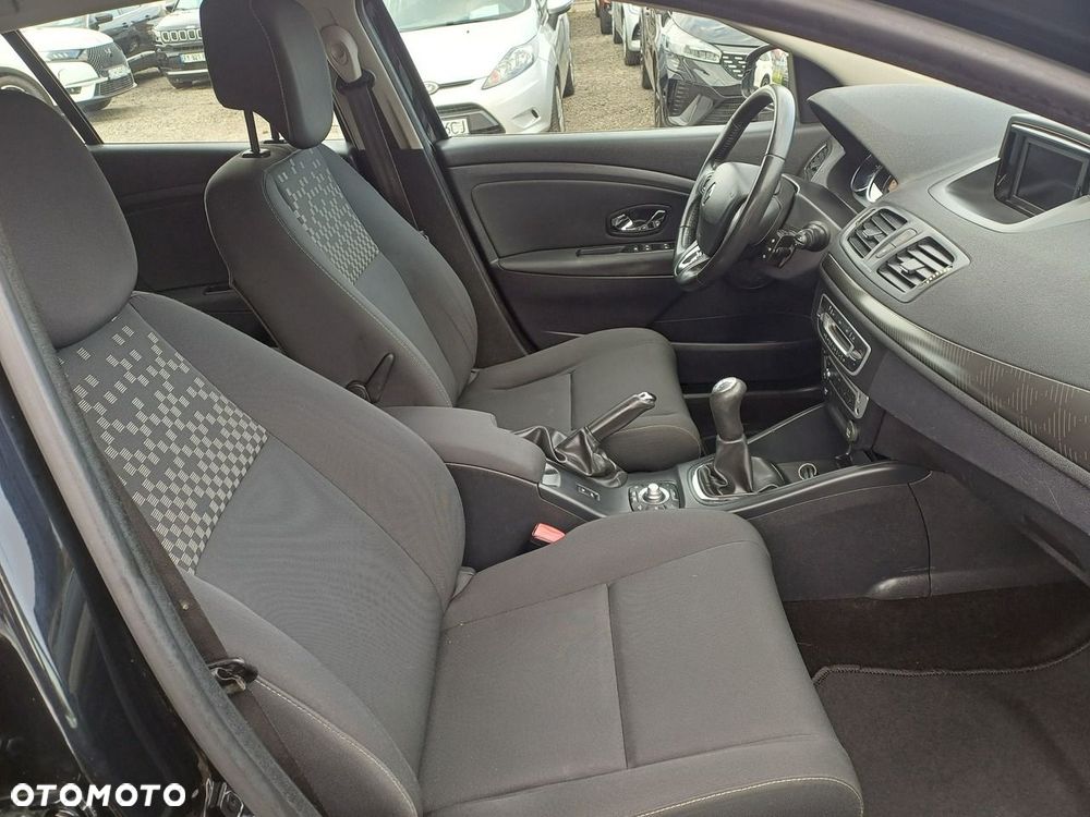 Renault Megane 1.6 16V 100 Paris - 11