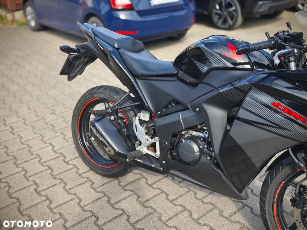 Honda CBR - 6