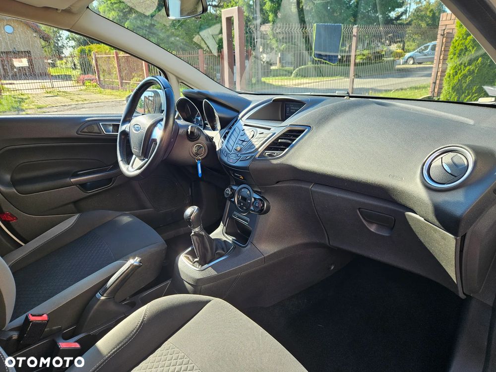 Ford Fiesta - 19