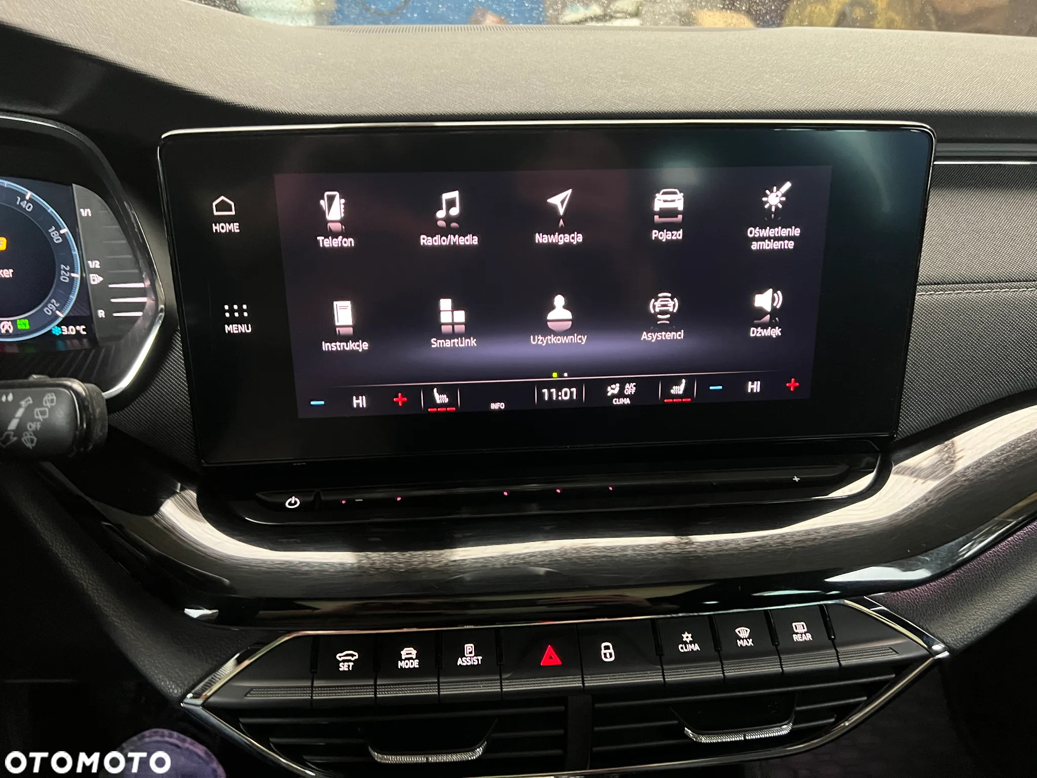Skoda Octavia 2.0 TDI DSG Sportline - 33