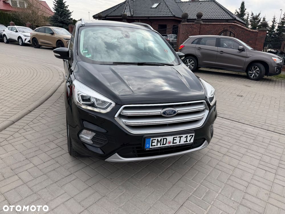 Ford Kuga 2.0 TDCi 4x2 Titanium - 4
