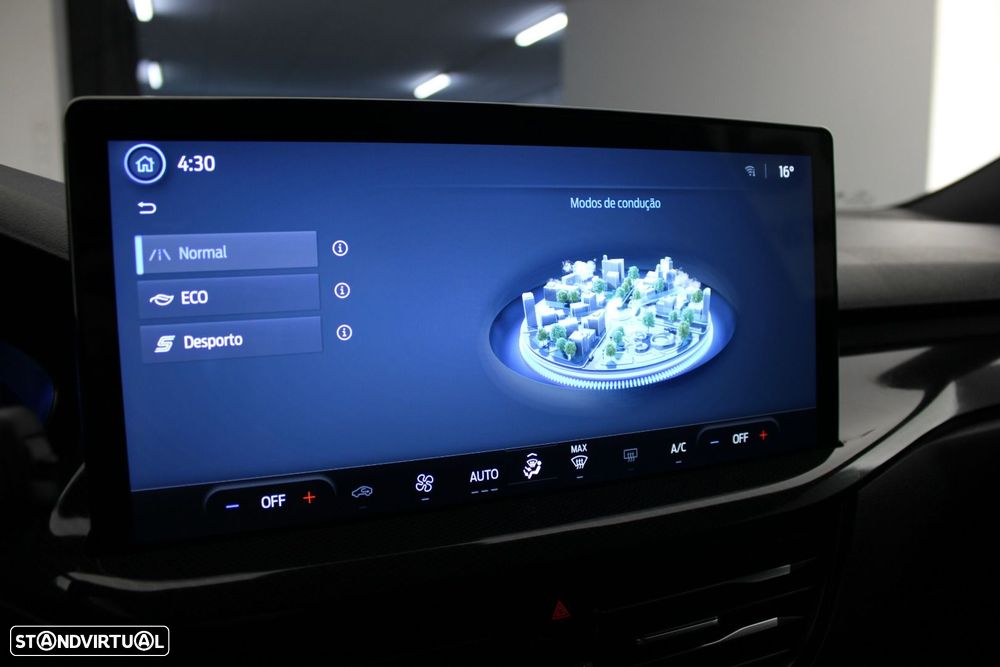 Ford Focus 1.0 EcoBoost MHEV ST-Line - 18