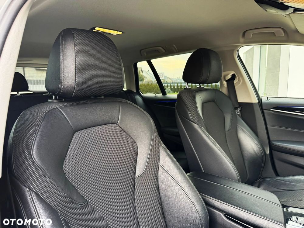 BMW Seria 5 520d M Sport Edition - 23