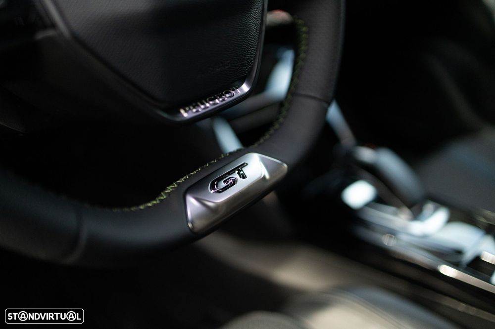 Peugeot e-2008 GT - 22