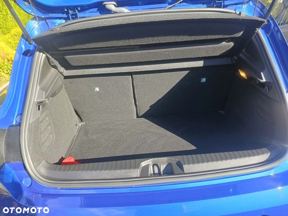 Mitsubishi Colt - 8