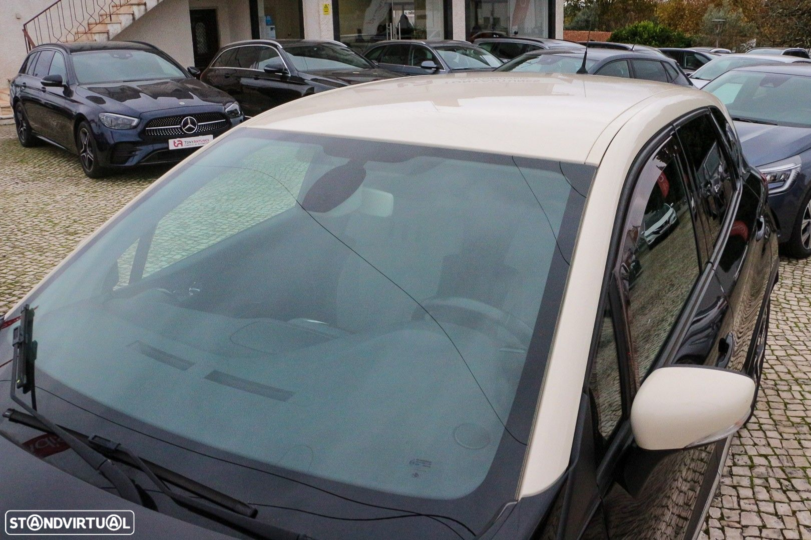Renault Captur 1.5 dCi Exclusive - 11