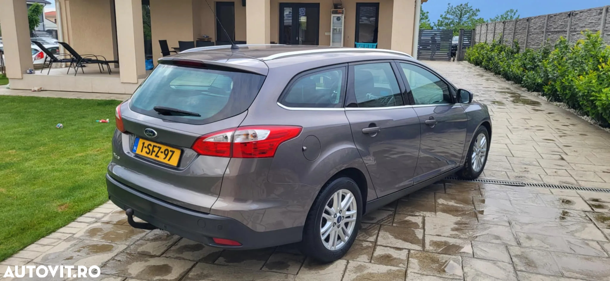 Ford Focus - 7