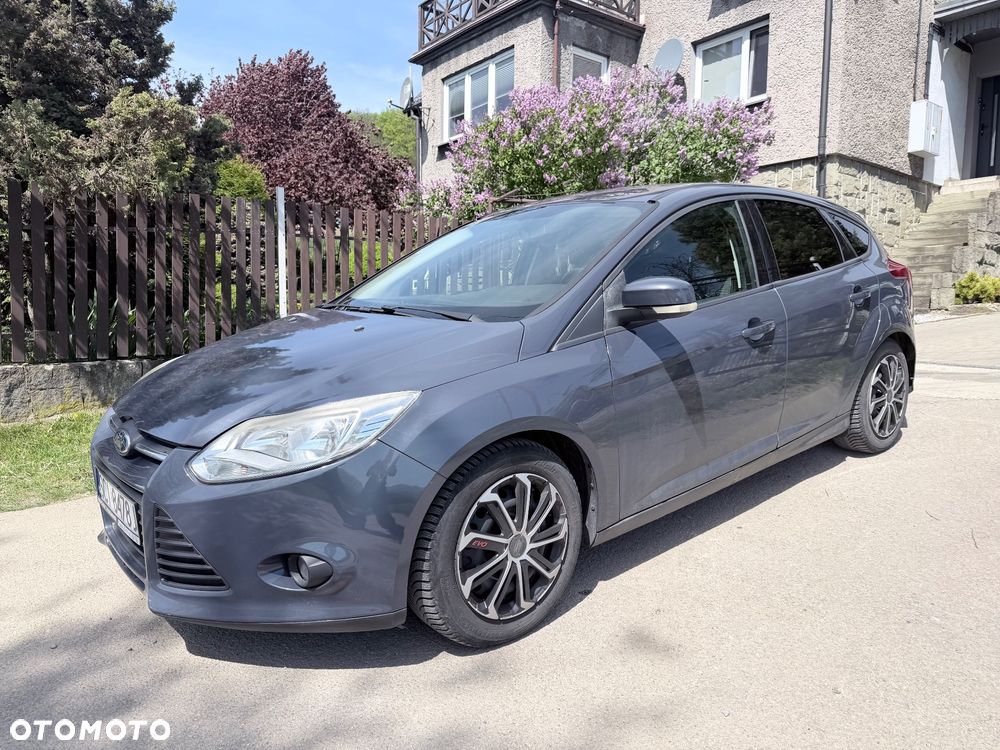 Ford Focus 1.6 TDCi DPF Start-Stopp-System Ambiente - 5