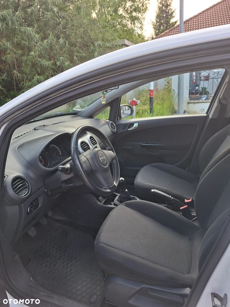 Opel Corsa 1.3 CDTI Enjoy - 8
