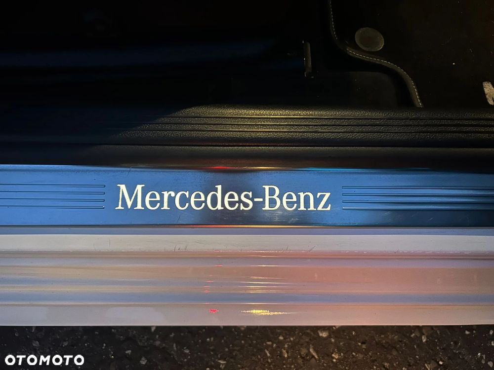 Mercedes-Benz Klasa C 300 Coupe 7G-TRONIC AMG Line - 22