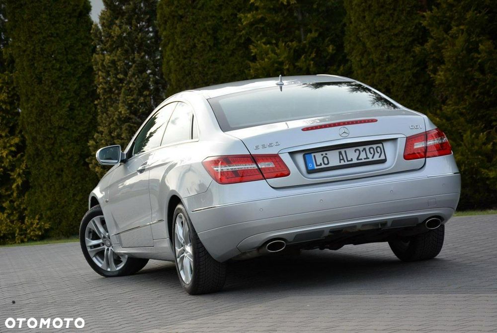 Mercedes-Benz Klasa E 350 CGI BlueEffICIENCY - 6