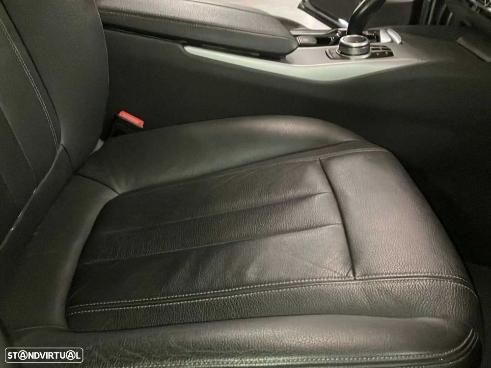 BMW 520 d Line Luxury Auto - 12