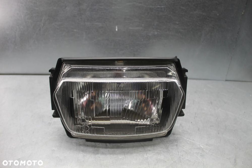Suzuki GSX 1100 F G Lampa reflektor przód przedni - 1