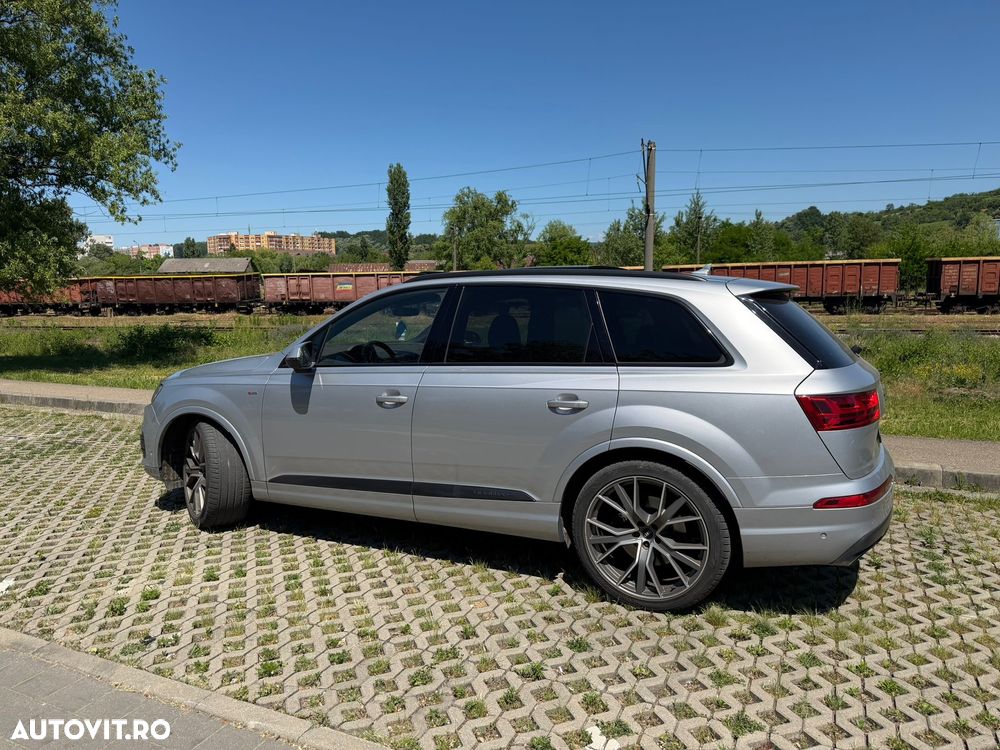 Audi Q7 - 9