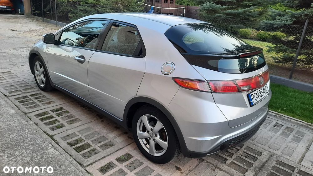 Honda Civic 1.4 Base - 6