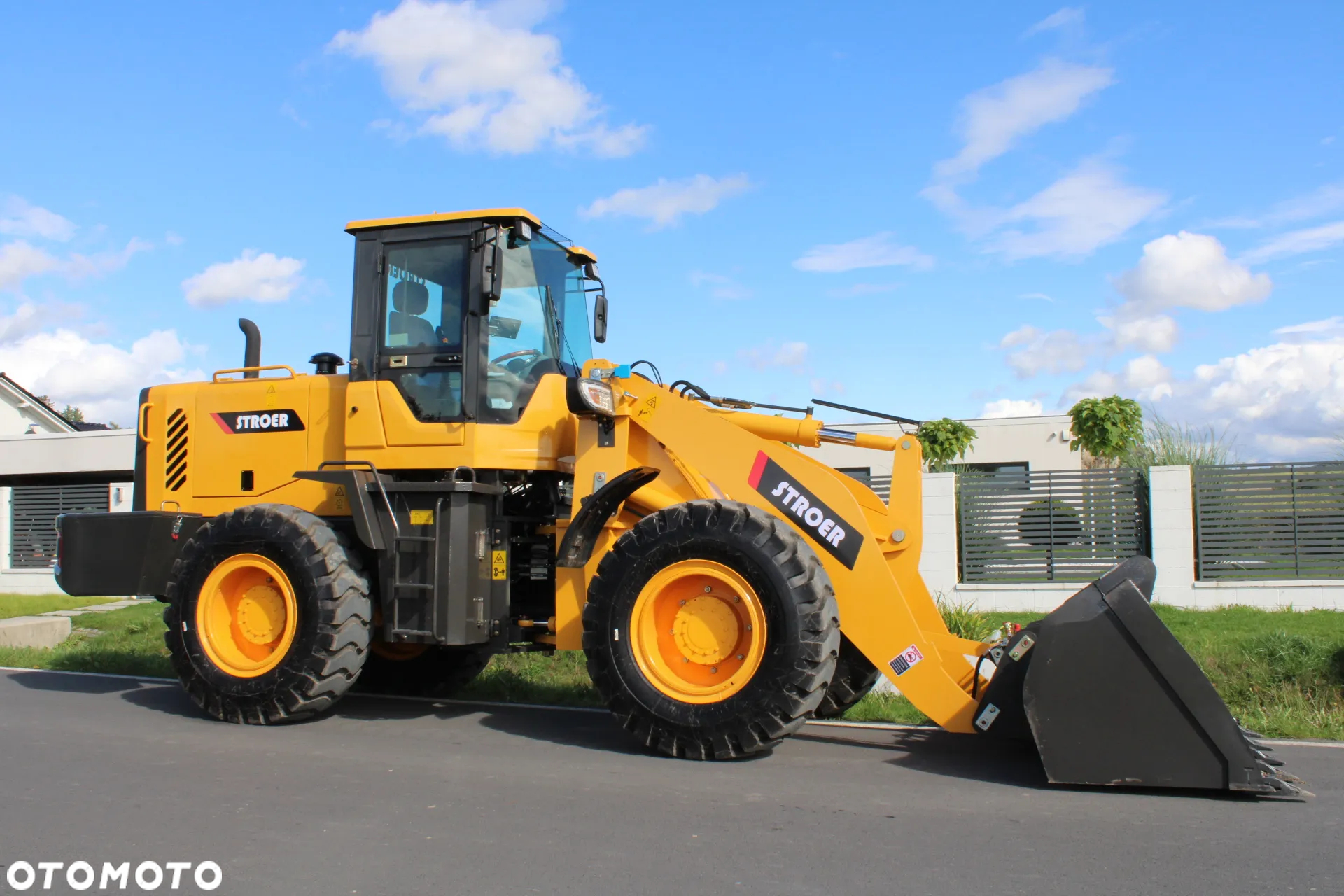 Stroer NW 930 - 3