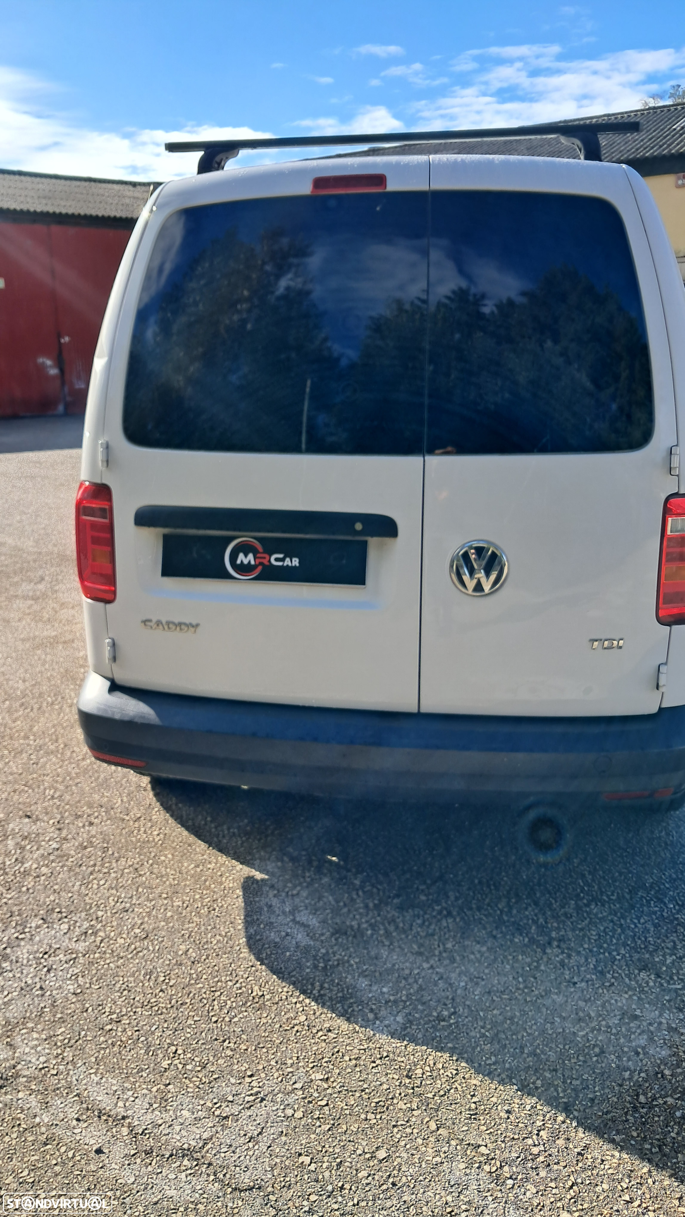 VW Caddy 1.6 tdi 75 cv - 13