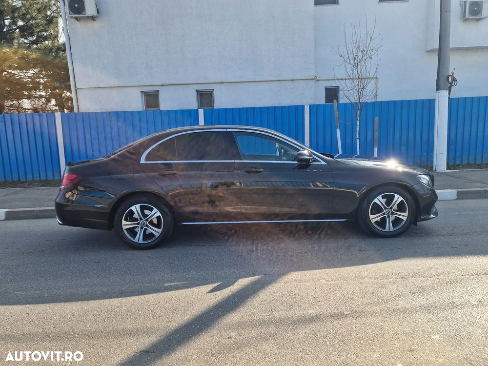 Mercedes-Benz E - 4