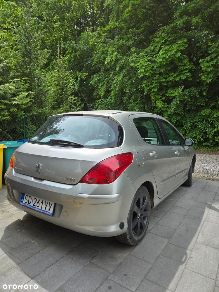 Peugeot 308 1.6 Premium - 3
